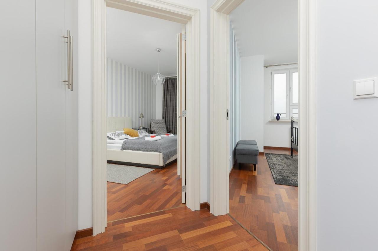 Warsaw Slominskiego Apartment By Noclegi Renters المظهر الخارجي الصورة